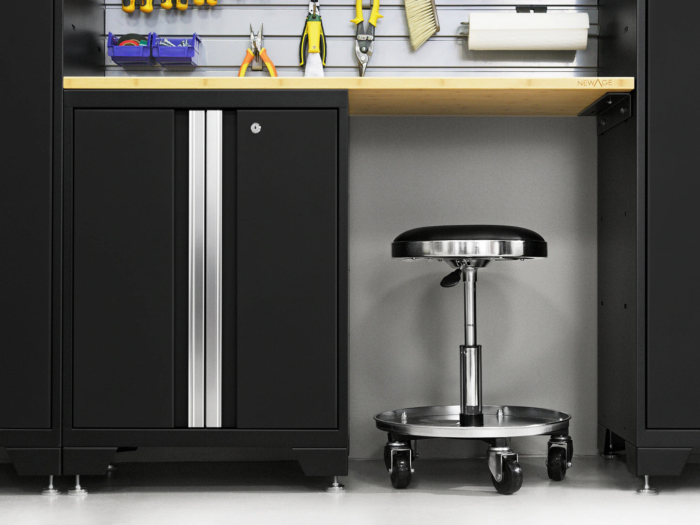 Bold 132-In W X 76.75-In H X 18-In D 8 -Cabinets Steel Black Garage Storage System